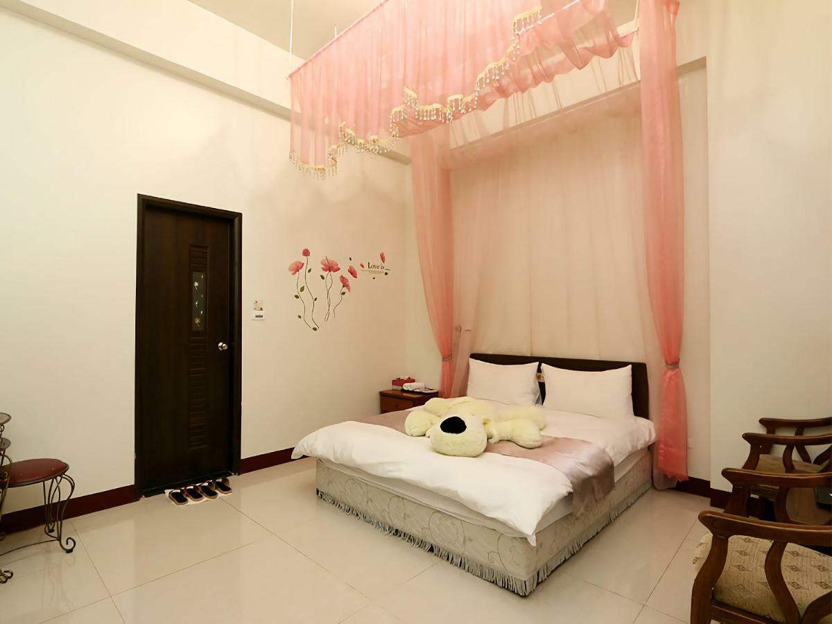 Leisure Homestay Hualien City Exterior photo